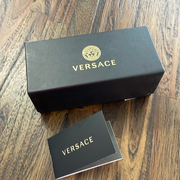 Versace Accessories - Versace Box